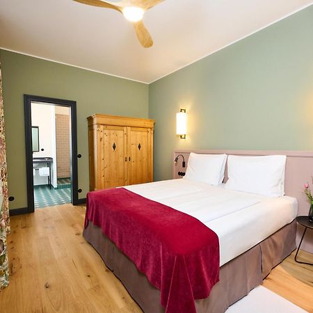 Winzerhof Ross & Rose Hotel Trechtingshausen Bagian luar foto