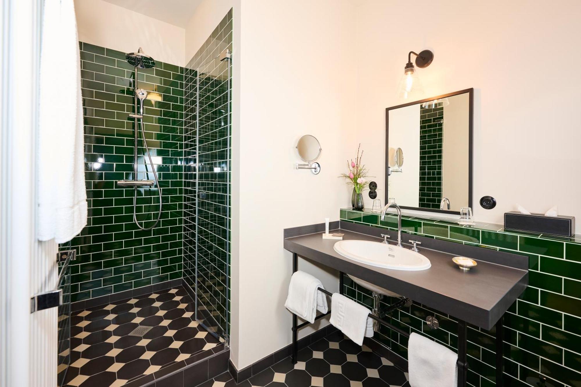 Winzerhof Ross & Rose Hotel Trechtingshausen Bagian luar foto