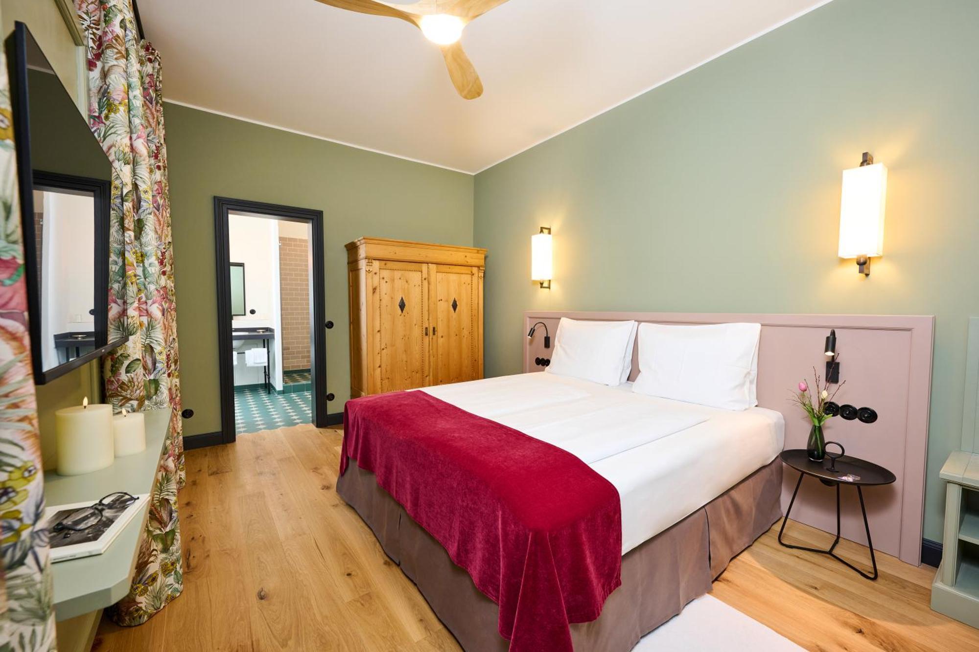 Winzerhof Ross & Rose Hotel Trechtingshausen Bagian luar foto