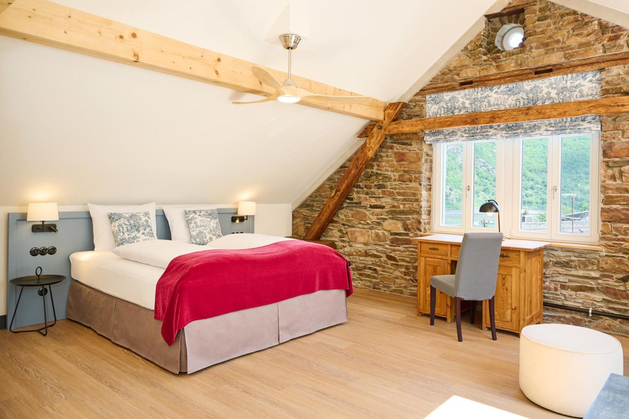 Winzerhof Ross & Rose Hotel Trechtingshausen Bagian luar foto