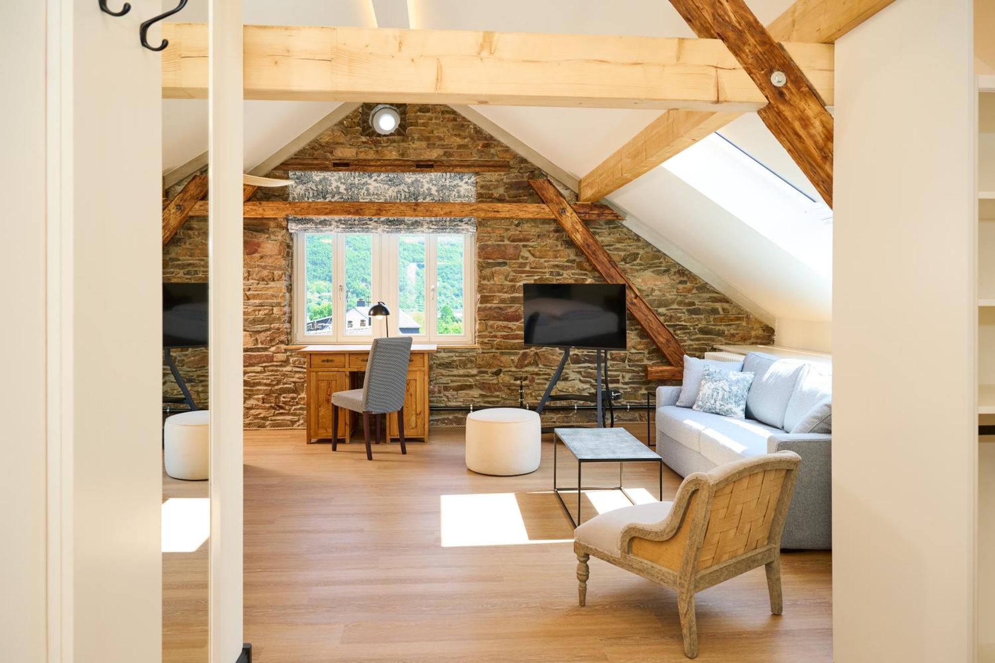 Winzerhof Ross & Rose Hotel Trechtingshausen Bagian luar foto